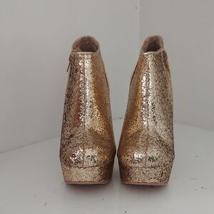 Qupid Gold Heeled Boots with Glitter Finish